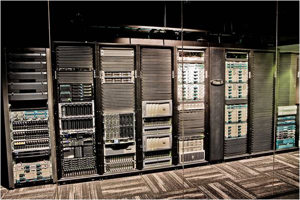 Атс центр. Cisco Nexus 1000 коммутатор. Серверный шкаф Сиско. Идеальный коммутационный шкаф Cisco. Контроллерный шкаф Cisco.